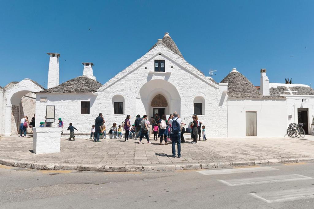 Il Rifugio Di Giada E Mattia Apartment Alberobello Exterior photo